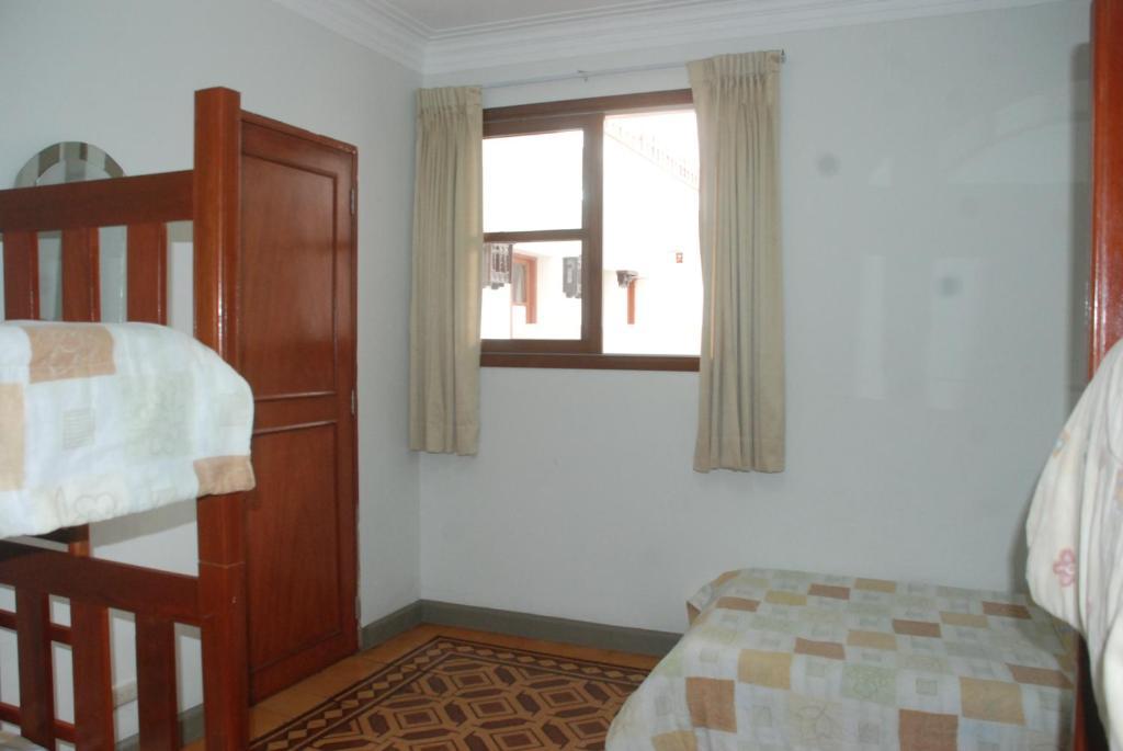 Casa Rodas Lima Bilik gambar